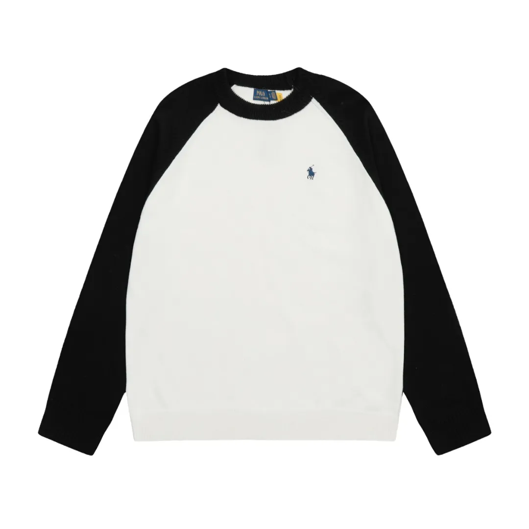 P220 Top quality" Style number: DS017# (not off the shelves all year round) [Ralph Lauren round neck pullover color block pony embroidery logo knitted sweater] ✅Ralph Lauren Ralph Lauren color block raglan contrasting basic style autumn and winter sweaters for men and women ✅Main supply platform live broadcast Wholesale entity Replenish when out of stock Not off the shelf ✅ZP quality 1:1 version Scan the code to enter the GF website Counter quality ✅Detailed quality The only one in Guangzhou Imported quality cotton yarn, focusing on high-end, cost-effective, good quality needless to say. ✅Restore the original version. The maximum size can be worn up to 190 pounds. Loose, comfortable and stress-free. ✅The upper body is simple and easy to match. A must-have item for ootd. Good-looking clothes are never picky. A must-have in the wardrobe of couples. Size: S-XL. Color: black with beige and white, navy blue with gray.